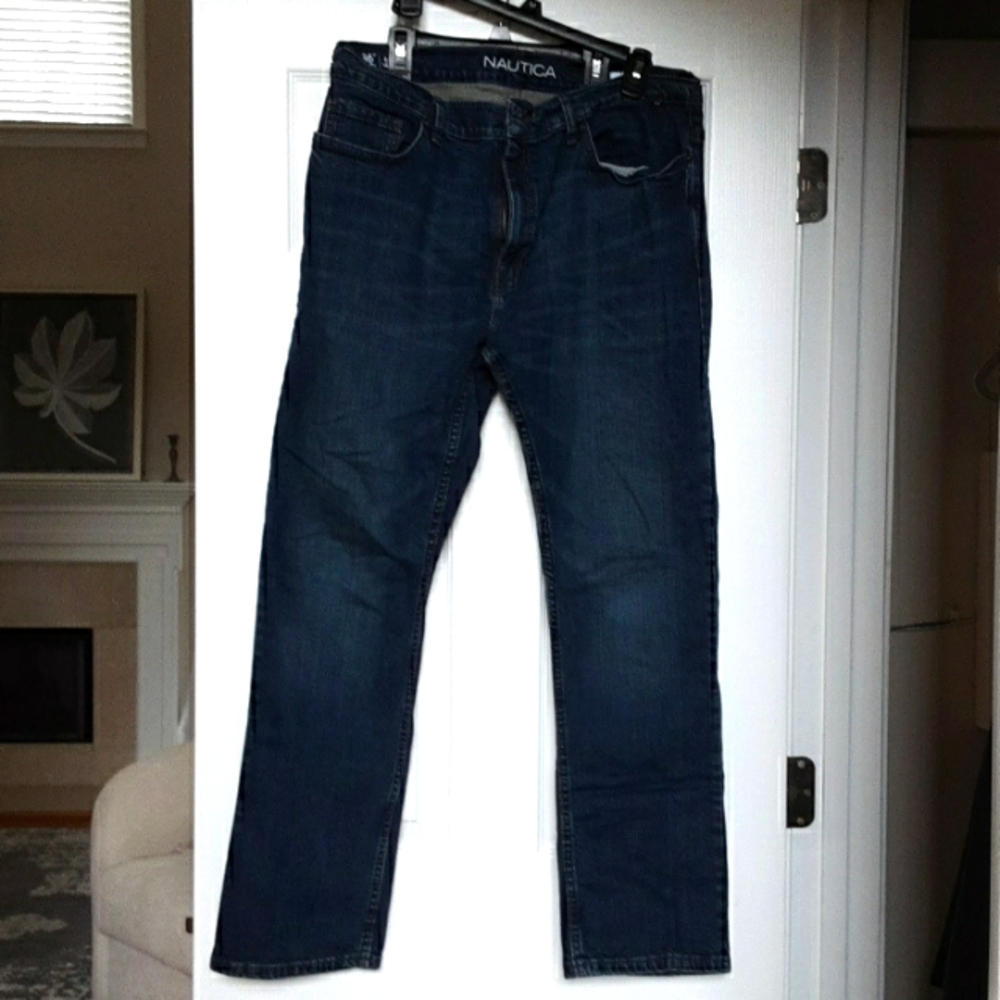 MENS NAUTICA Straight Fit 36 X 30  Stretch  NWOT